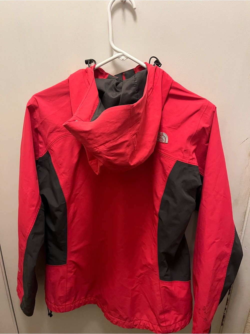 The North Face coral and gray Hooded Shell Jacket - Picture 5 of 6